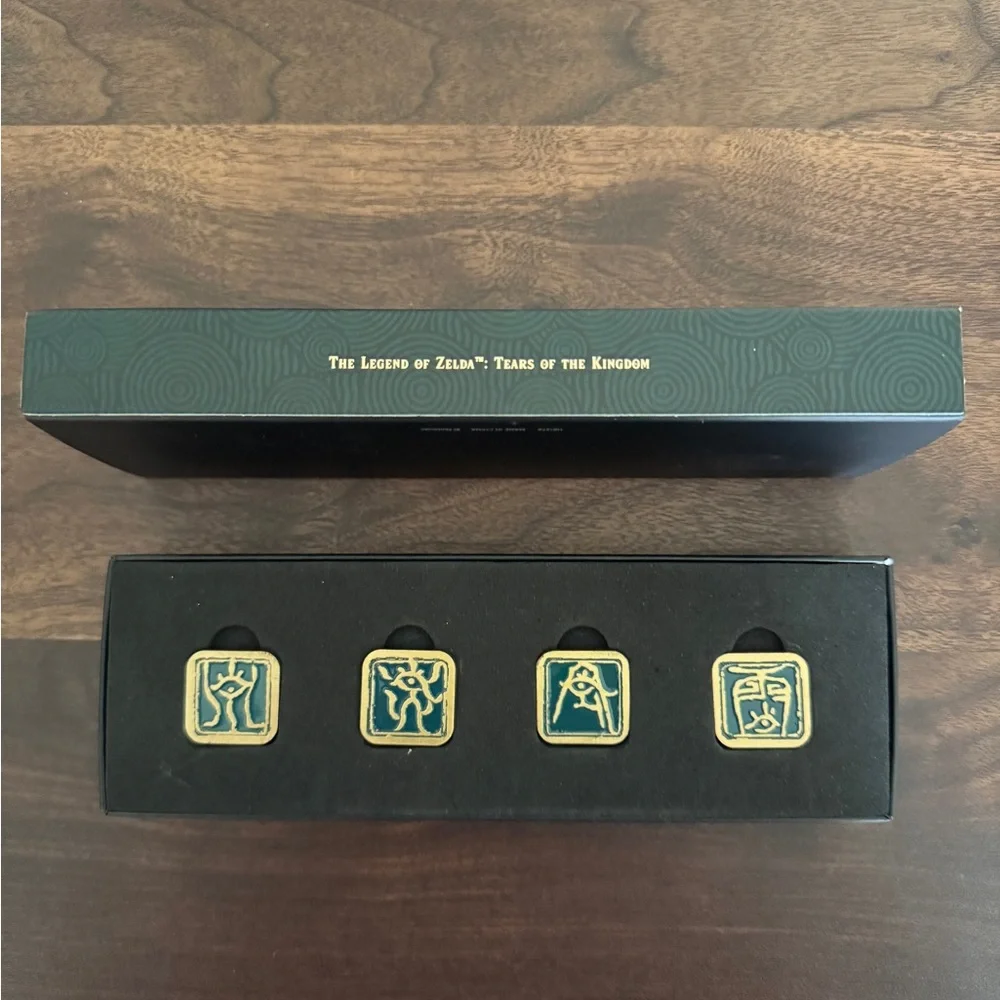 The Legend of Zelda: Tears of the Kingdom Collector’s Edition Pin Set - Picture 2 of 2